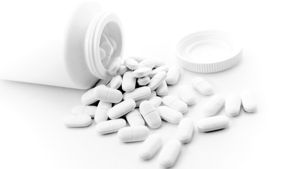 平痔胶囊成人吃多少 痔疮胶囊能和中药一起使用吗？