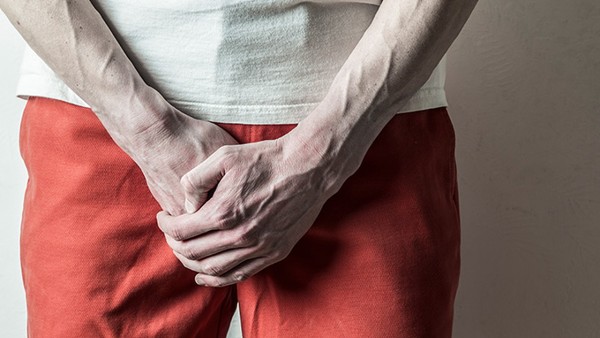 来曲唑和盐酸氨基葡萄糖片能同时吃吗?