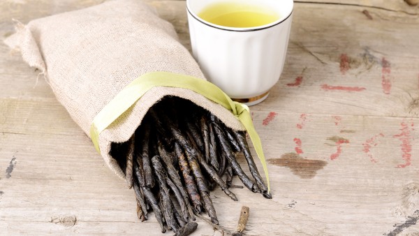苦丁茶真的能降三高吗？苦丁茶有什么作用和功效？
