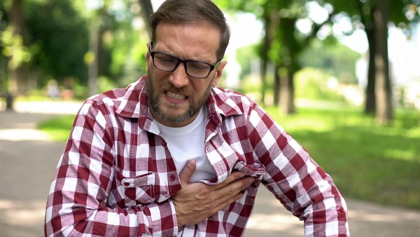 甲亢灵片的功能主治有哪些呢？