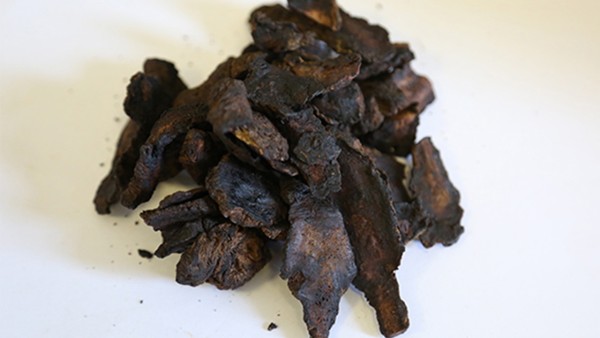 润肺止咳胶囊中的生地黄有什么作用？